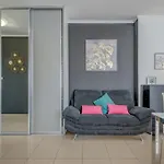 Seaview In Centre شقة سبليت